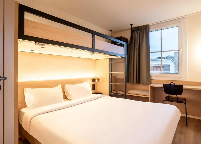 Kyriad Eco - Suresnes - La Defense